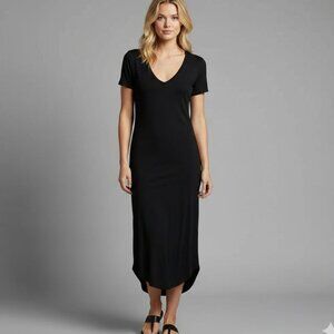 Aritzia Talula Black Maxi T-Shirt  Dress